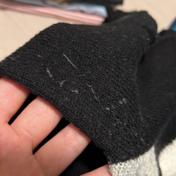 🍋3 for $40🍋 Old Navy Cardigan - Picture 3 of 3